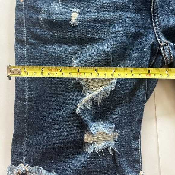 Judy Blue denim Bermuda shorts size small dark blue distressed denim size small - Picture 11 of 12